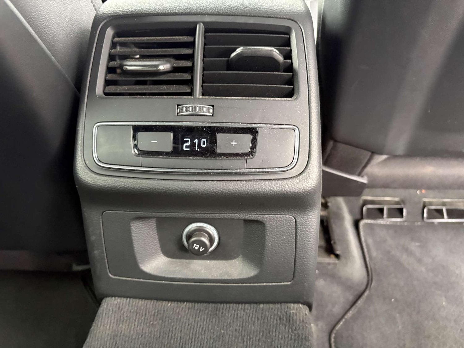 Used Audi A4 2017 for sale - 76159776: Photo 28