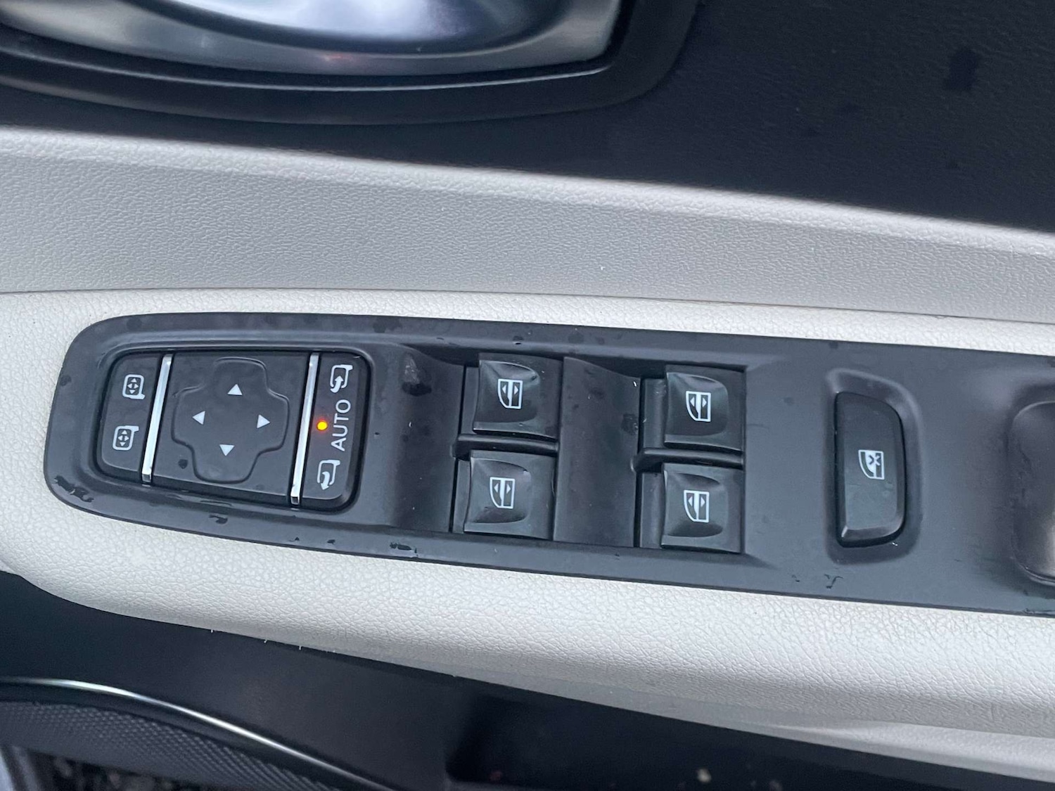 Used Renault Captur 2018 for sale - 77068933: Photo 14