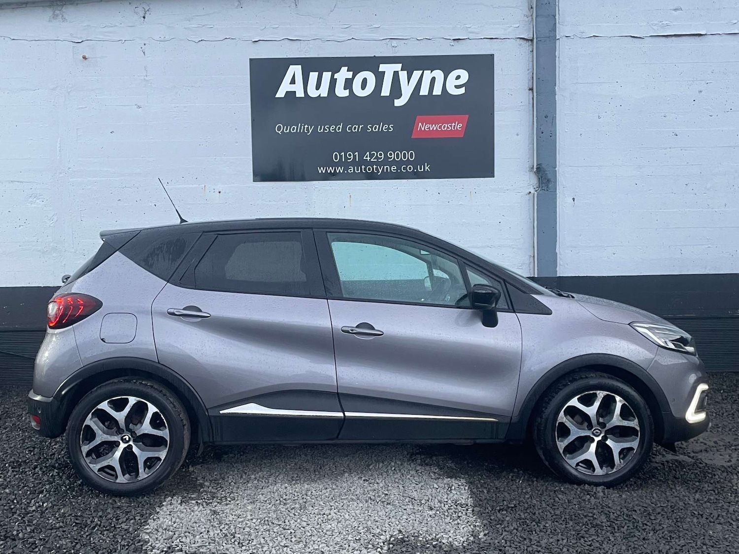 Used Renault Captur 2018 for sale - 77068933: Photo 4