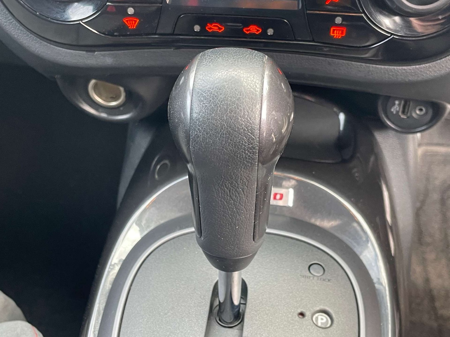 Used Nissan Juke 2013 for sale - 78176767: Photo 21