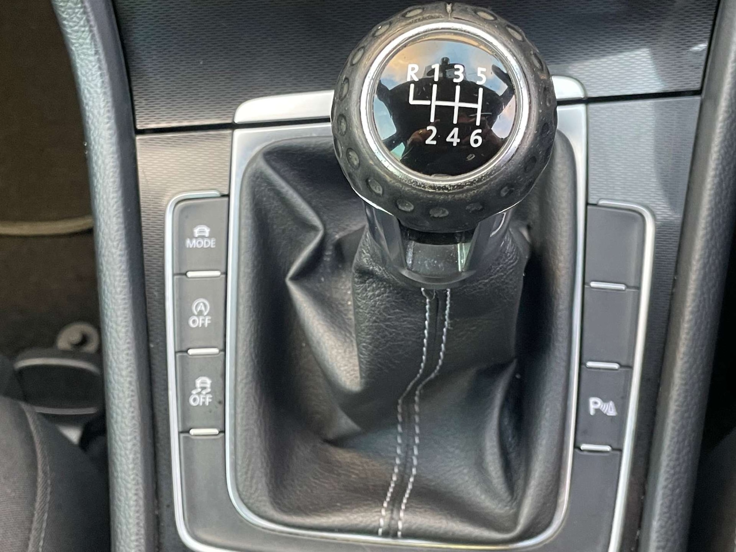 Used Volkswagen Golf 2014 for sale - 76449814: Photo 20