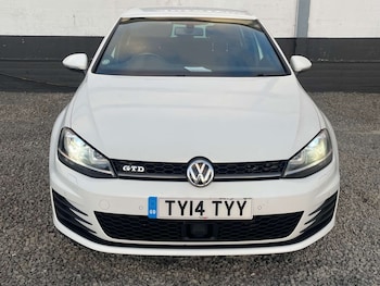 Used Volkswagen Golf 2014 for sale - 76449814: Photo