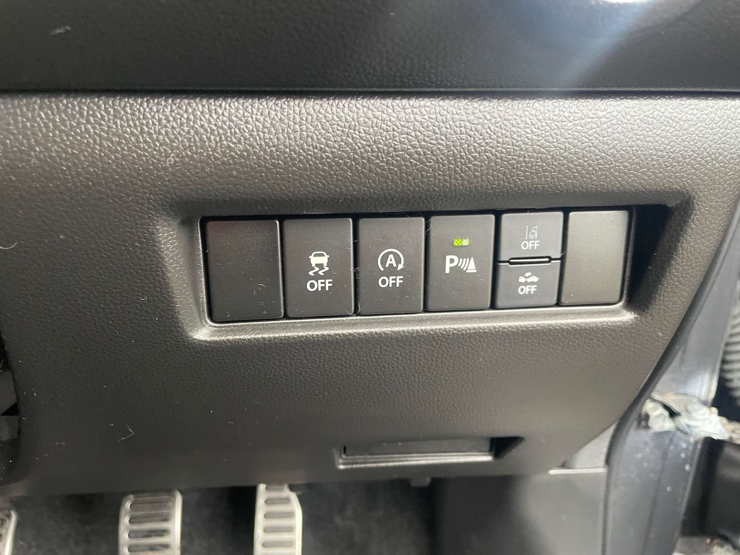 Used Suzuki Swift 2020 for sale - 77259146: Photo 16