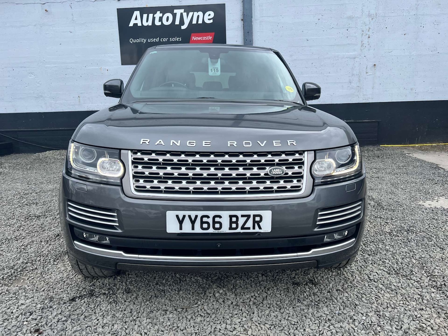 Used Land Rover Range Rover 2016 for sale - 78176828: Photo 2