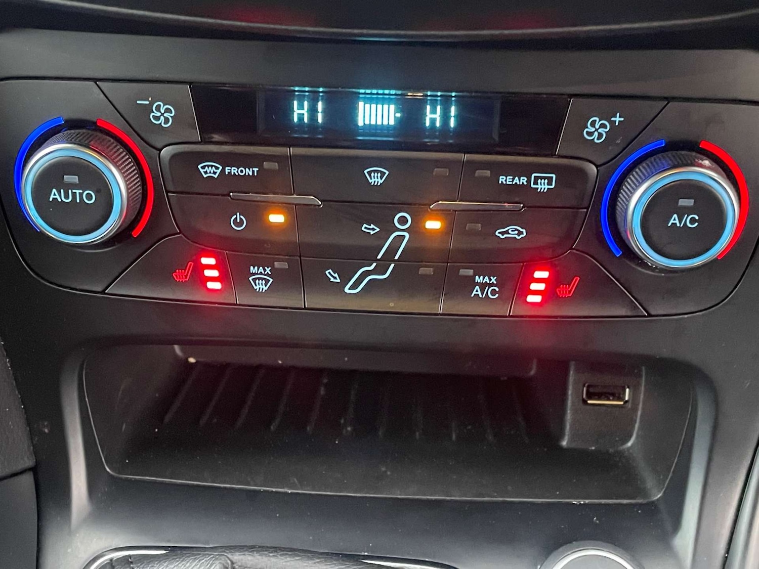 Used Ford Focus 2016 for sale - 76547267: Photo 15