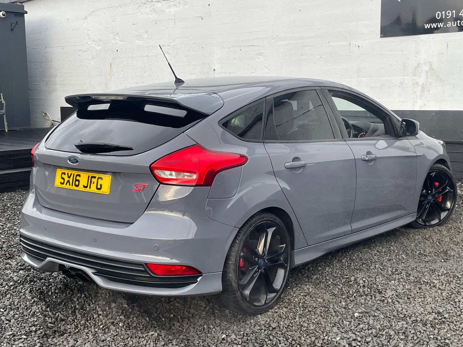 Used Ford Focus 2016 for sale - 76547267: Photo 8