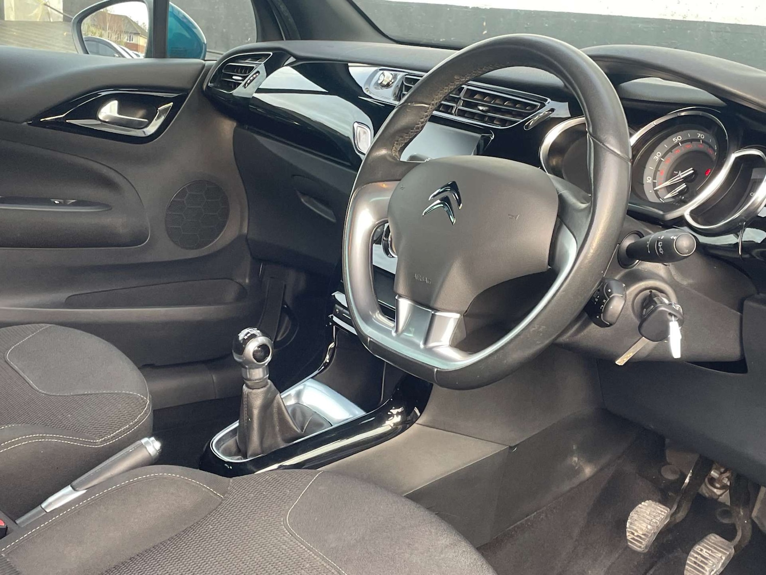 Used DS Automobiles DS 3 2016 for sale - 76830920: Photo 15