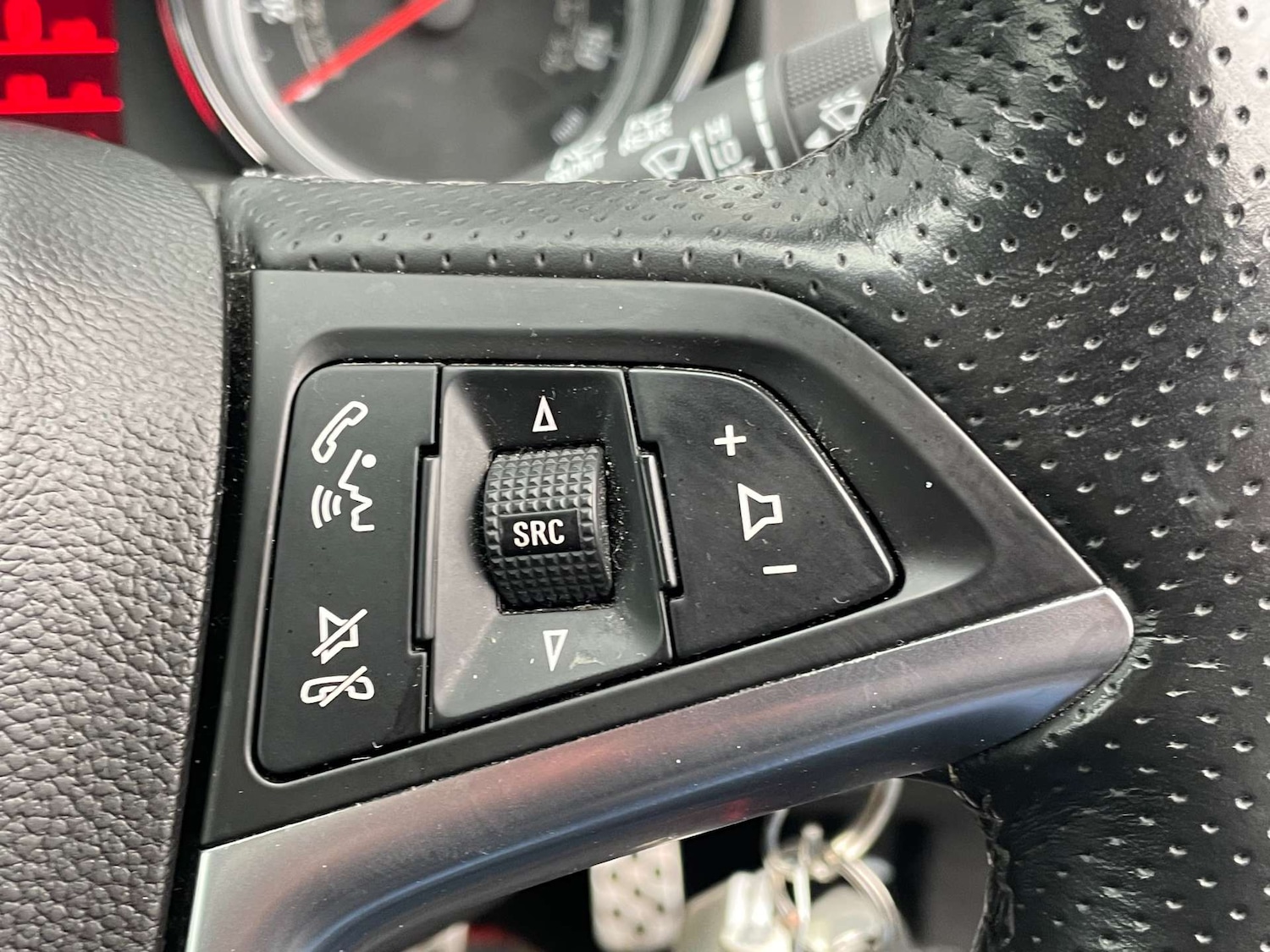 Used Vauxhall Astra GTC 2014 for sale - 76614754: Photo 16