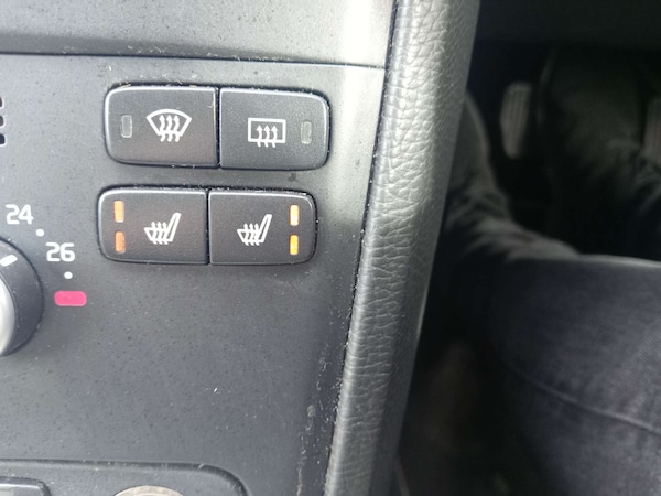 Used Volvo XC90 2011 for sale - 76022774: Photo 19