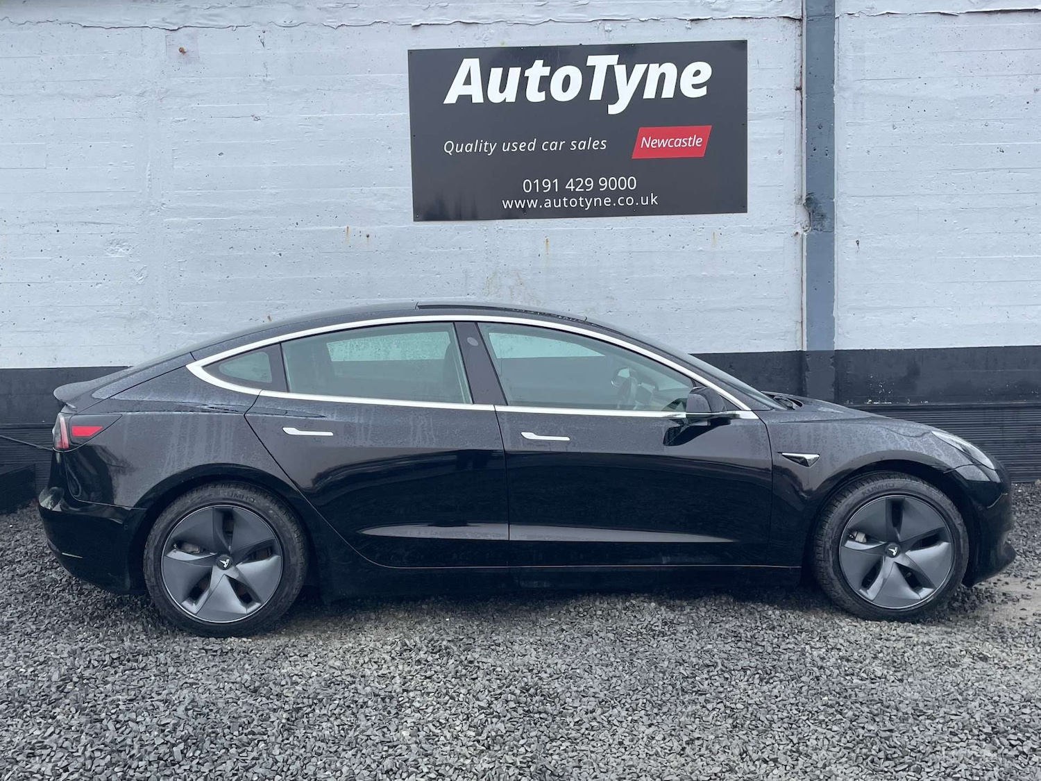 Used Tesla Model 3 2019 for sale - 77249319: Photo 4