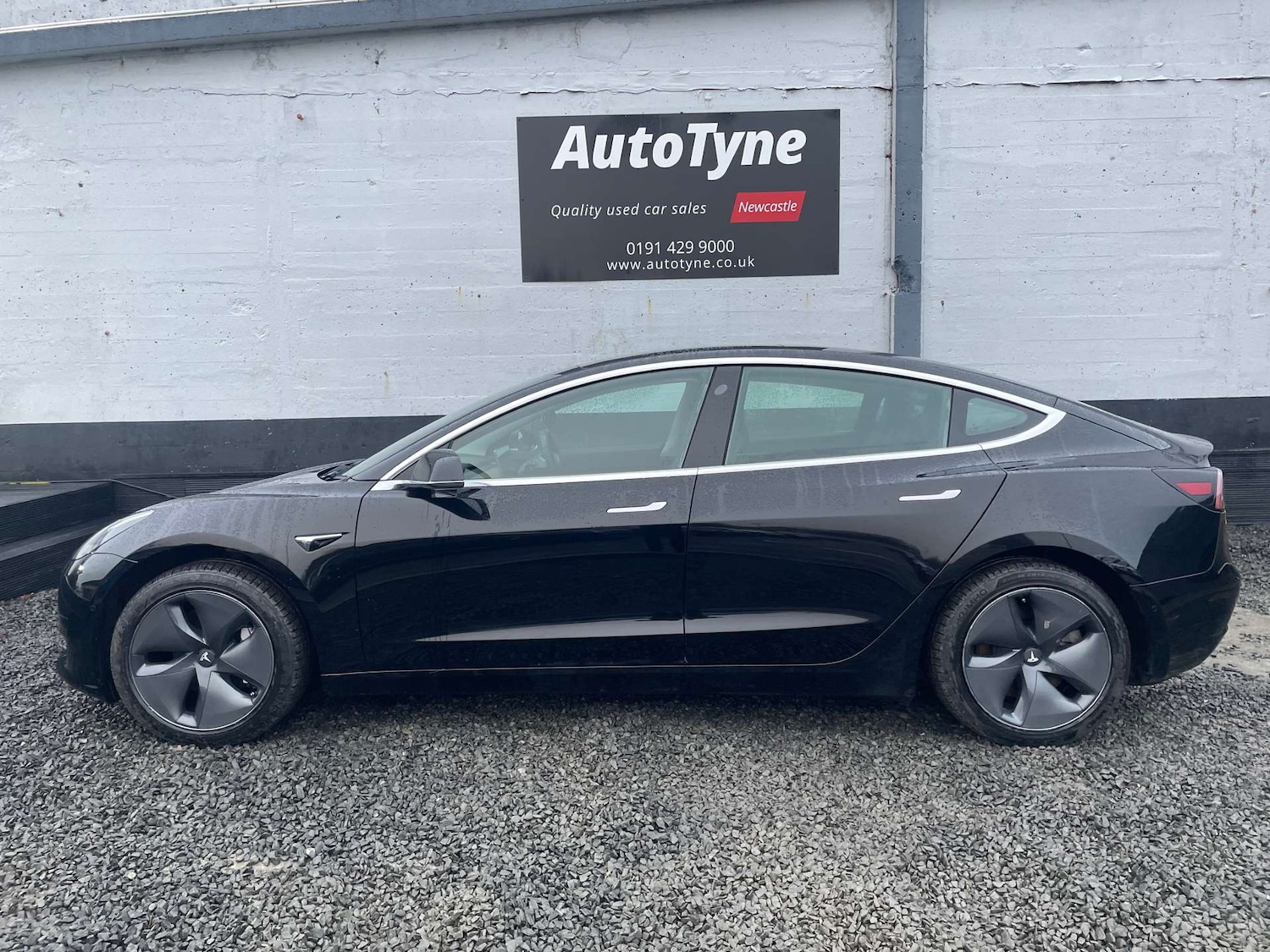 Used Tesla Model 3 2019 for sale - 77249319: Photo 5