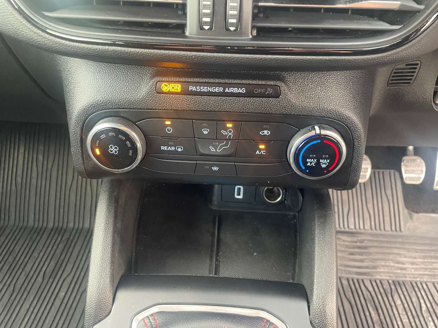 Used Ford Focus 2020 for sale - 76601534: Photo 26