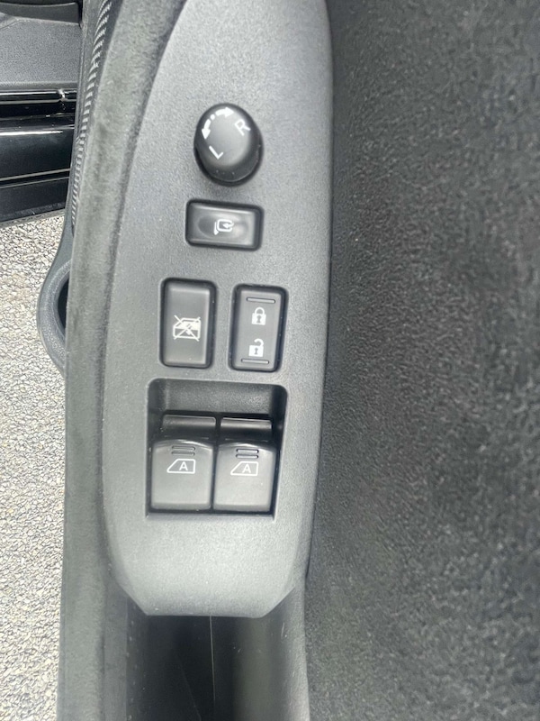 Used Nissan 370 Z 2012 for sale - 75727818: Photo 15