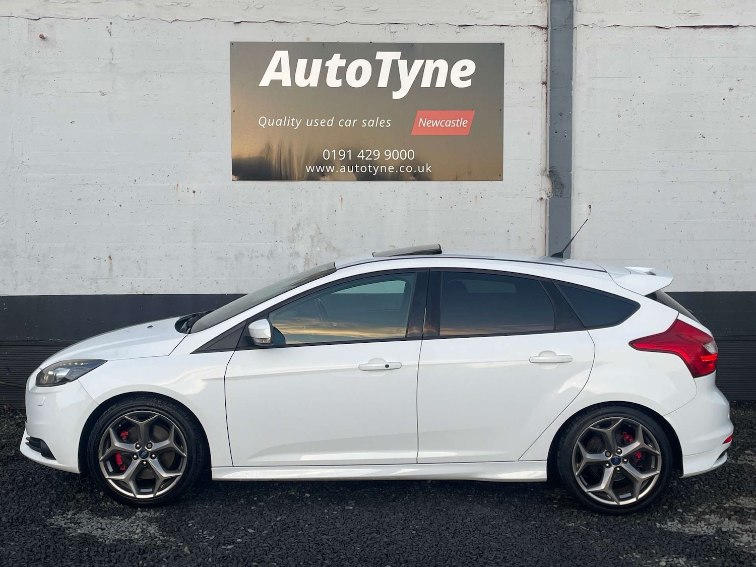 Used Ford Focus 2013 for sale - 78133424: Photo 4