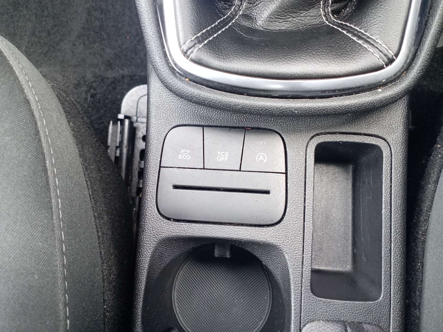 Used Ford Fiesta 2017 for sale - 76602160: Photo 21