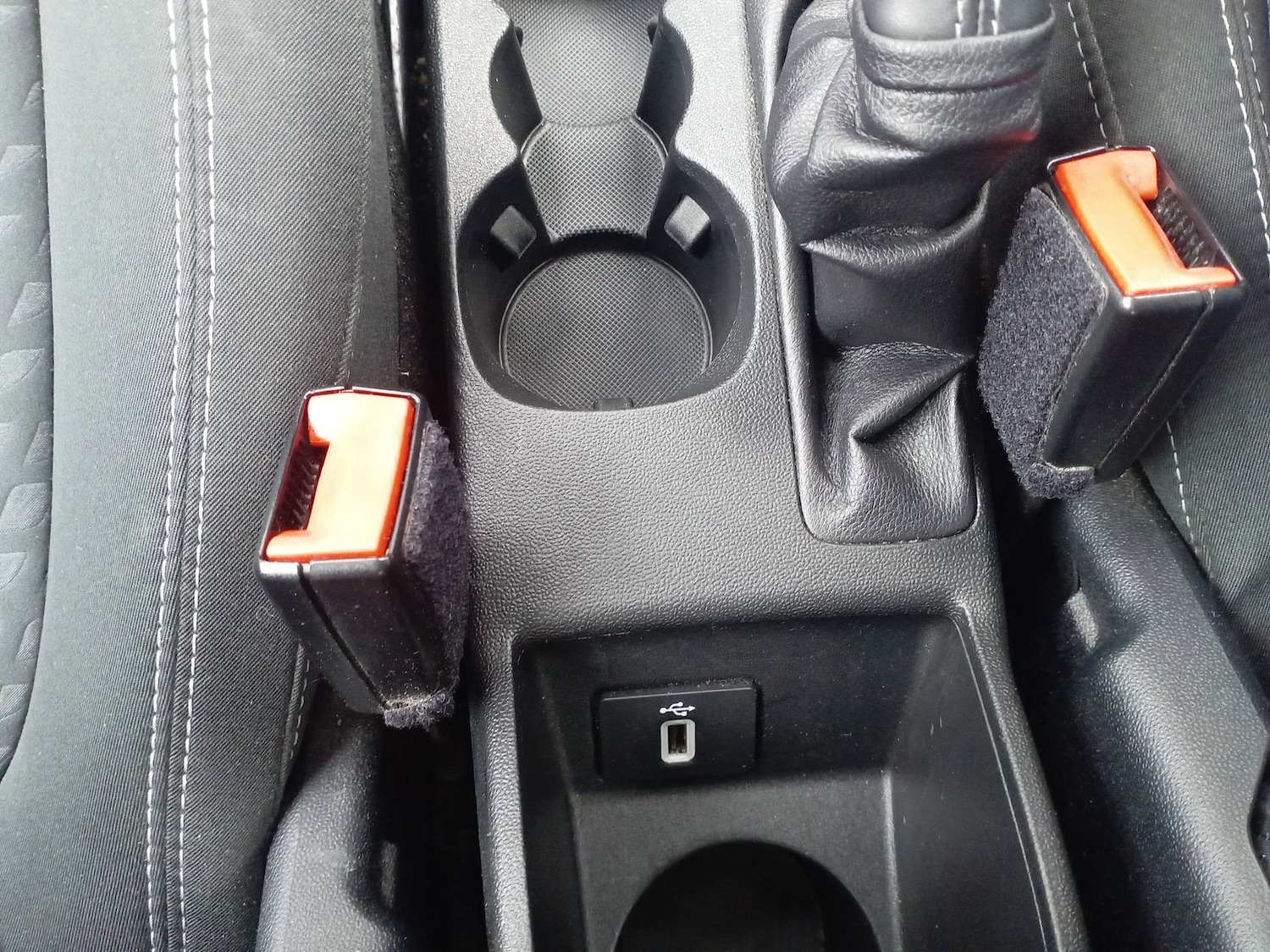 Used Ford Fiesta 2017 for sale - 76602160: Photo 23