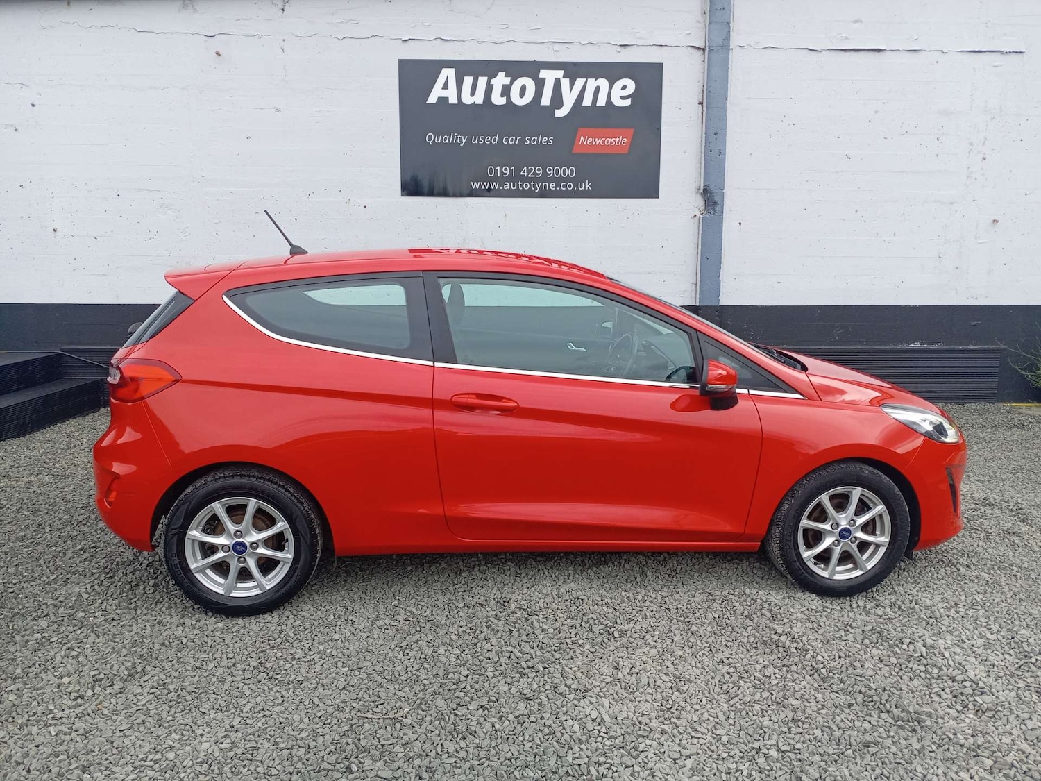 Used Ford Fiesta 2017 for sale - 76602160: Photo 4