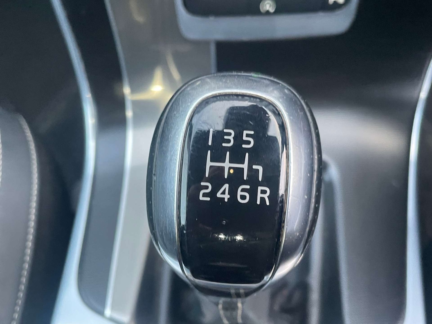 Used Volvo V60 2014 for sale - 77476433: Photo 15