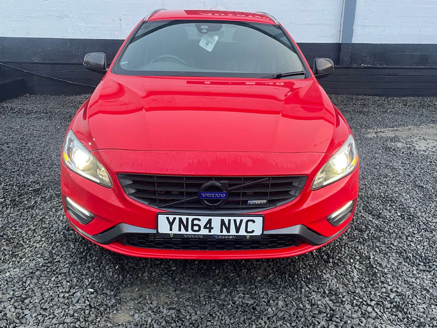 Used Volvo V60 2014 for sale - 77476433: Photo 2