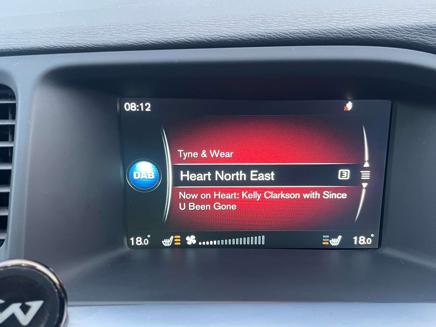 Used Volvo V60 2014 for sale - 77476433: Photo 22