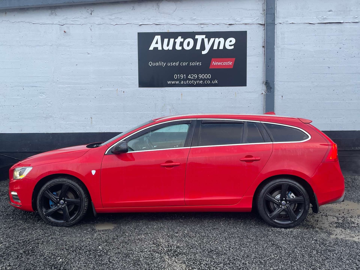 Used Volvo V60 2014 for sale - 77476433: Photo 5