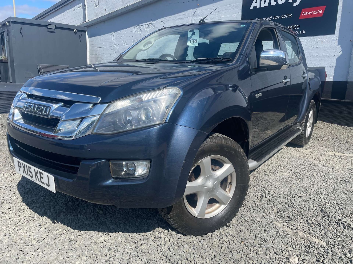 Used Isuzu D-Max 2015 for sale - 77104159: Photo 3
