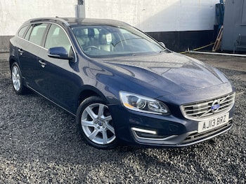 2013 - 2.4 V60 SE Luxury Nav D5 5dr
