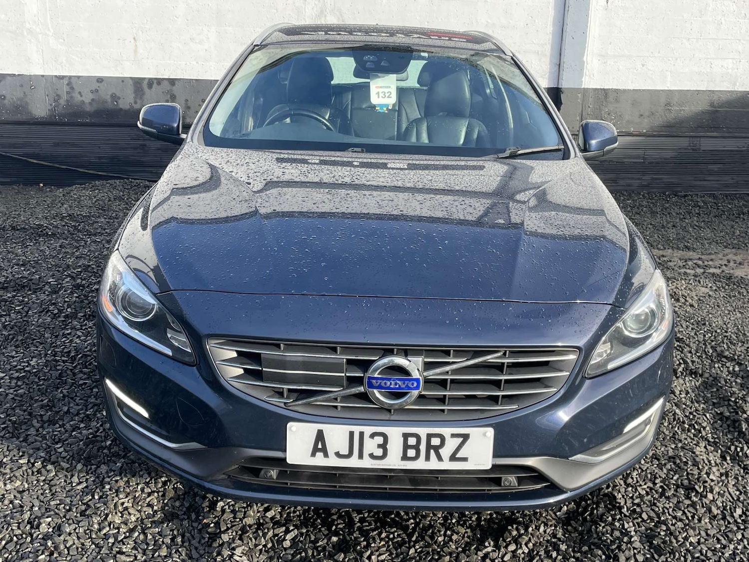 Used Volvo V60 2013 for sale - 77187791: Photo 2