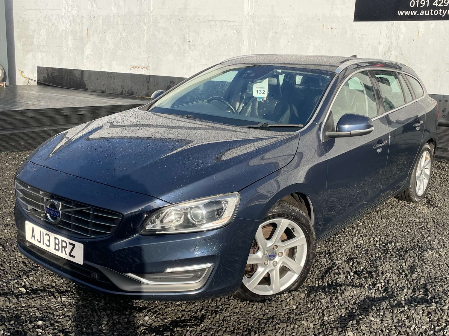 Used Volvo V60 2013 for sale - 77187791: Photo 3