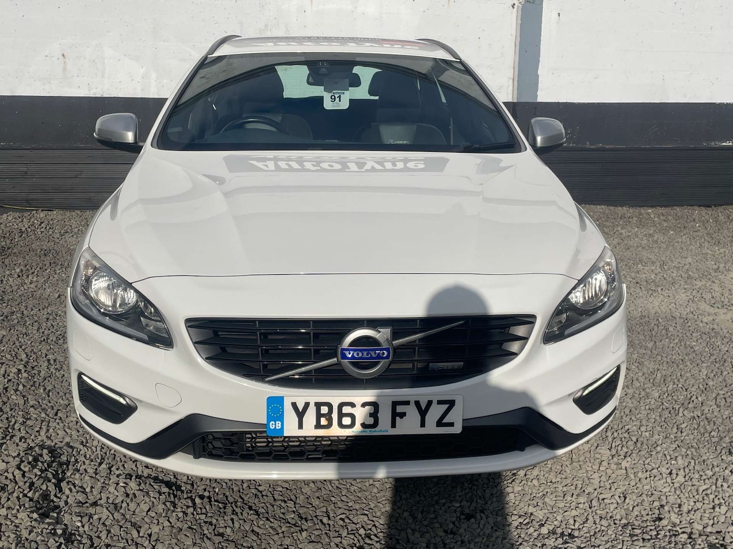 Used Volvo V60 2014 for sale - 78083418: Photo 2