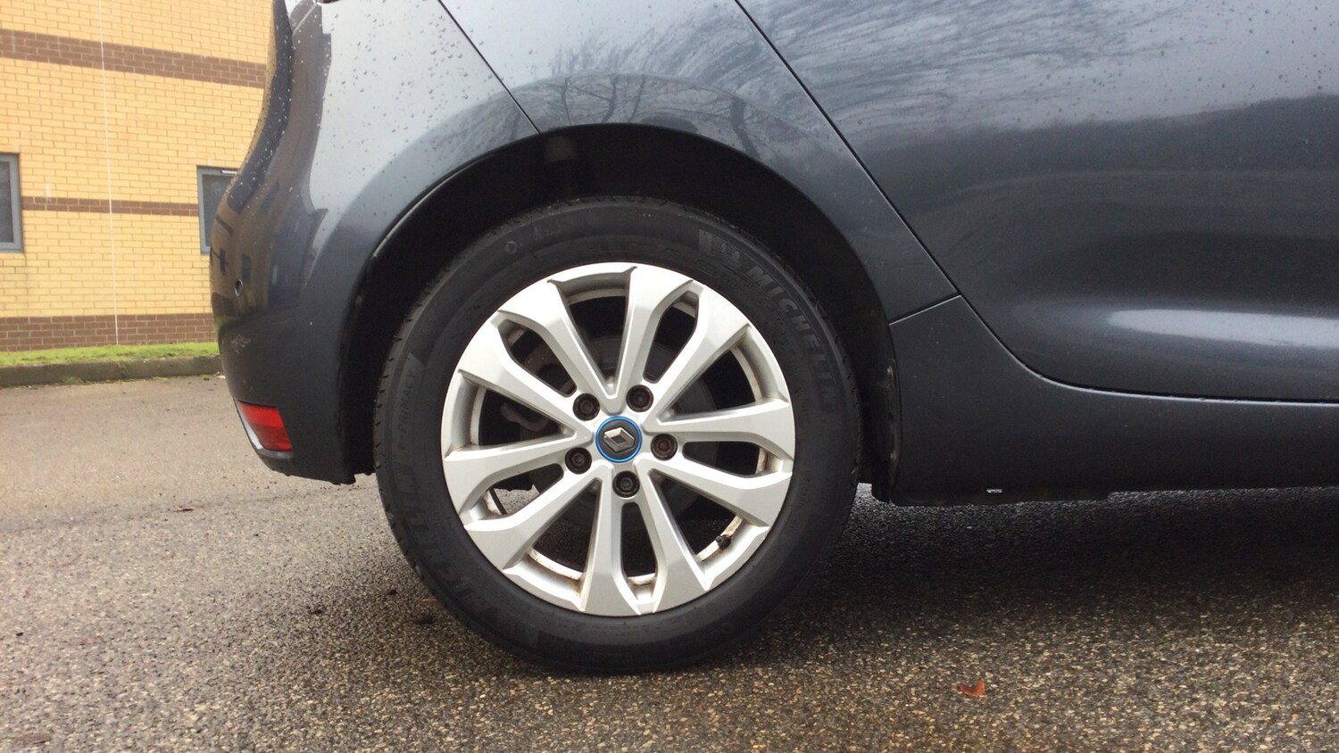 Used Renault Zoe 2020 for sale - 77489915: Photo 7