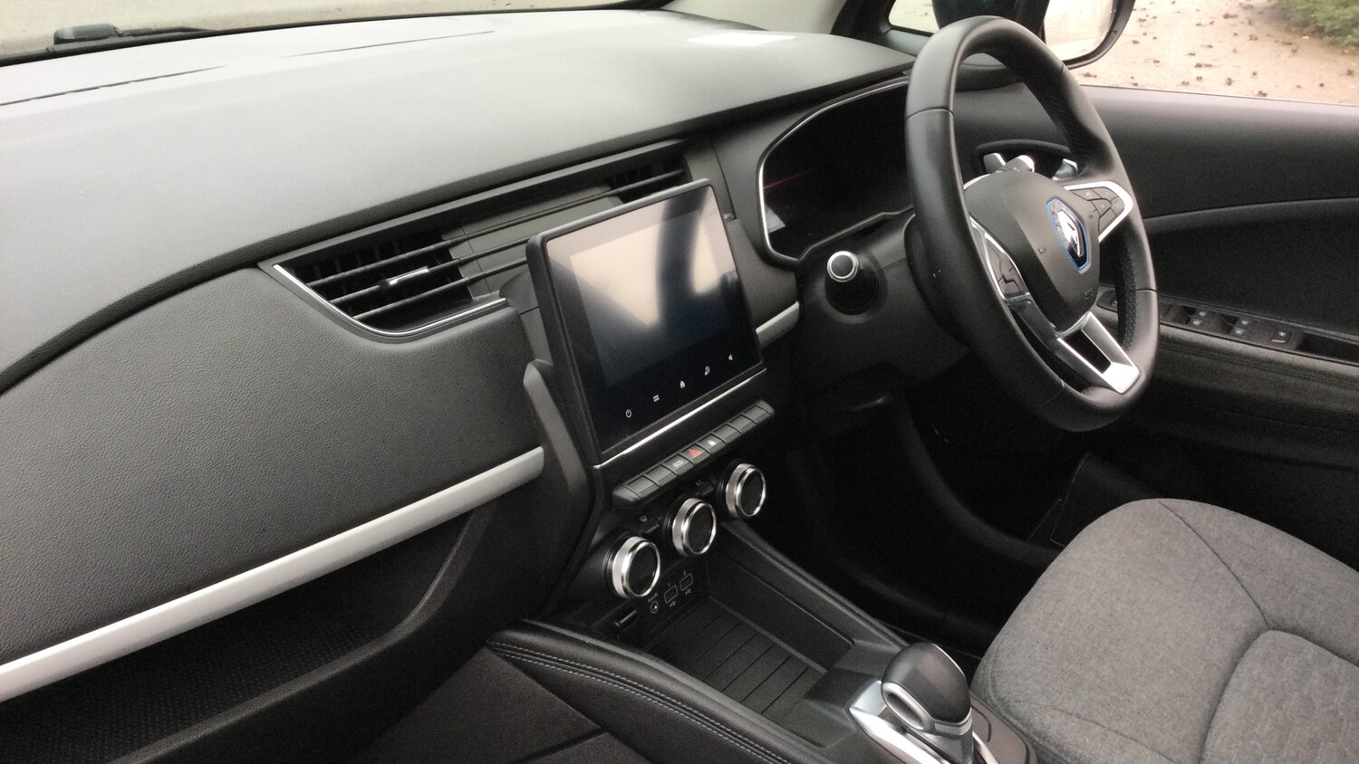 Used Renault Zoe 2020 for sale - 77489915: Photo 9