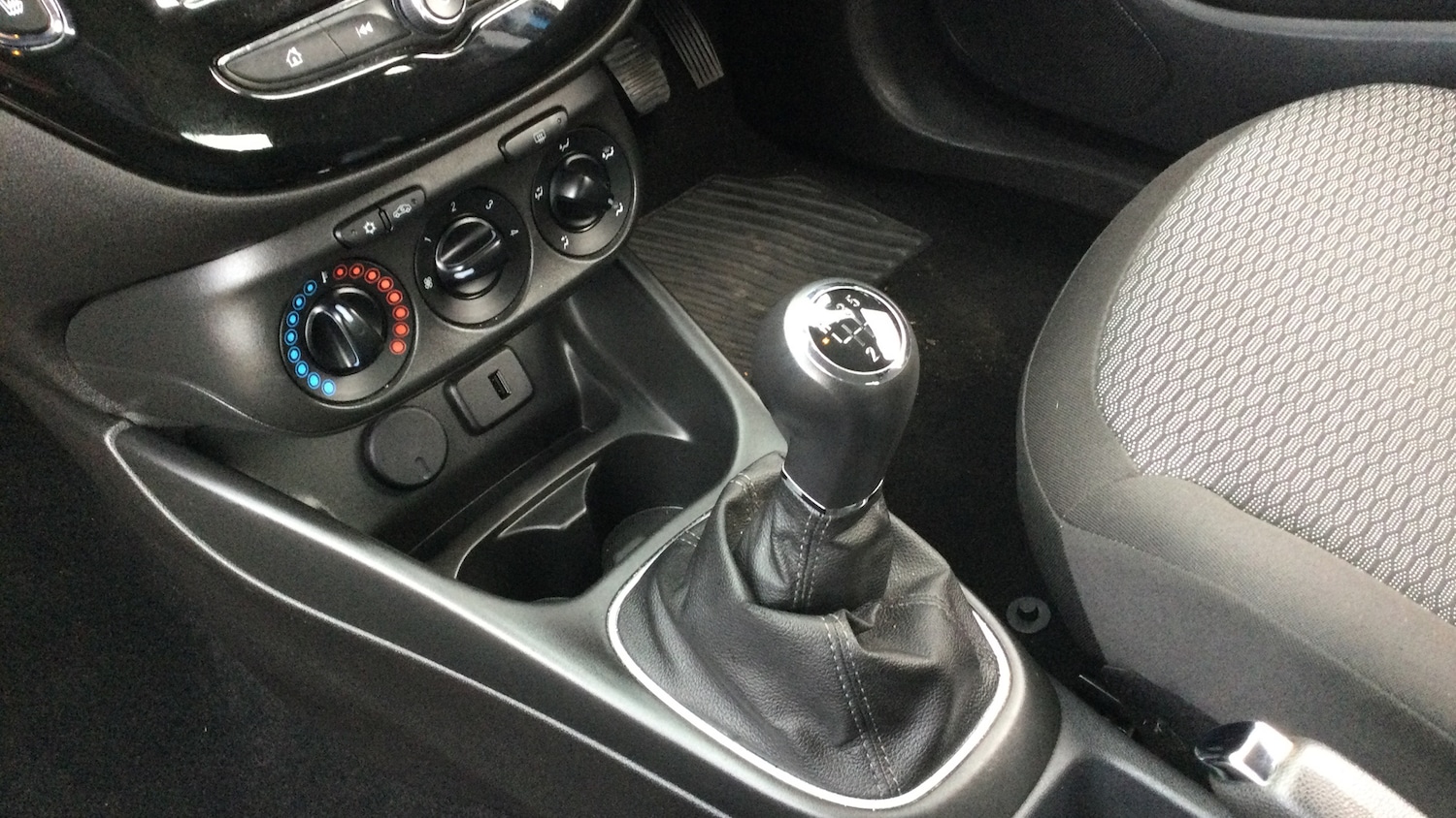 Used Vauxhall Corsa 2017 for sale - 77077812: Photo 13