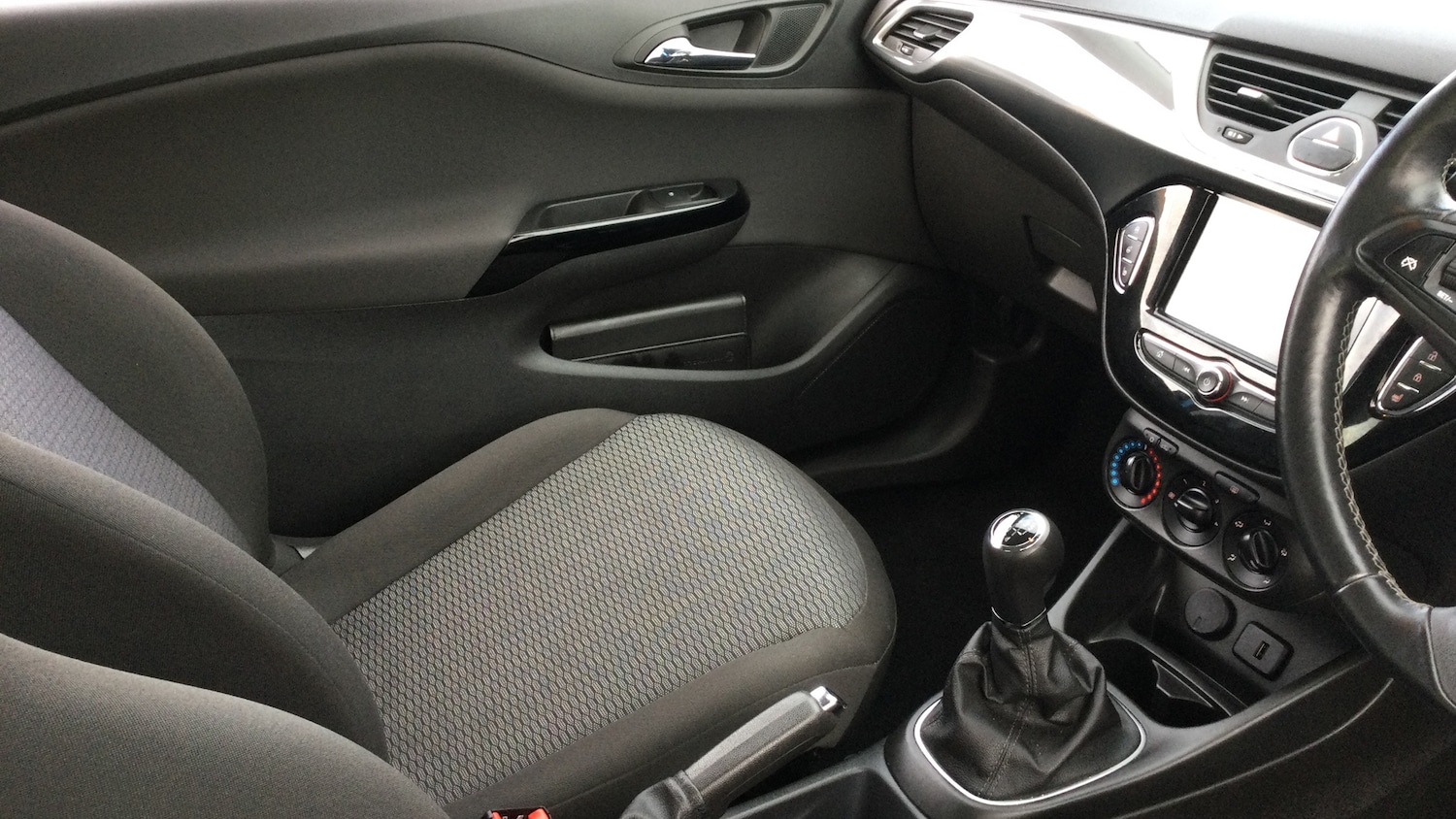 Used Vauxhall Corsa 2017 for sale - 77077812: Photo 14