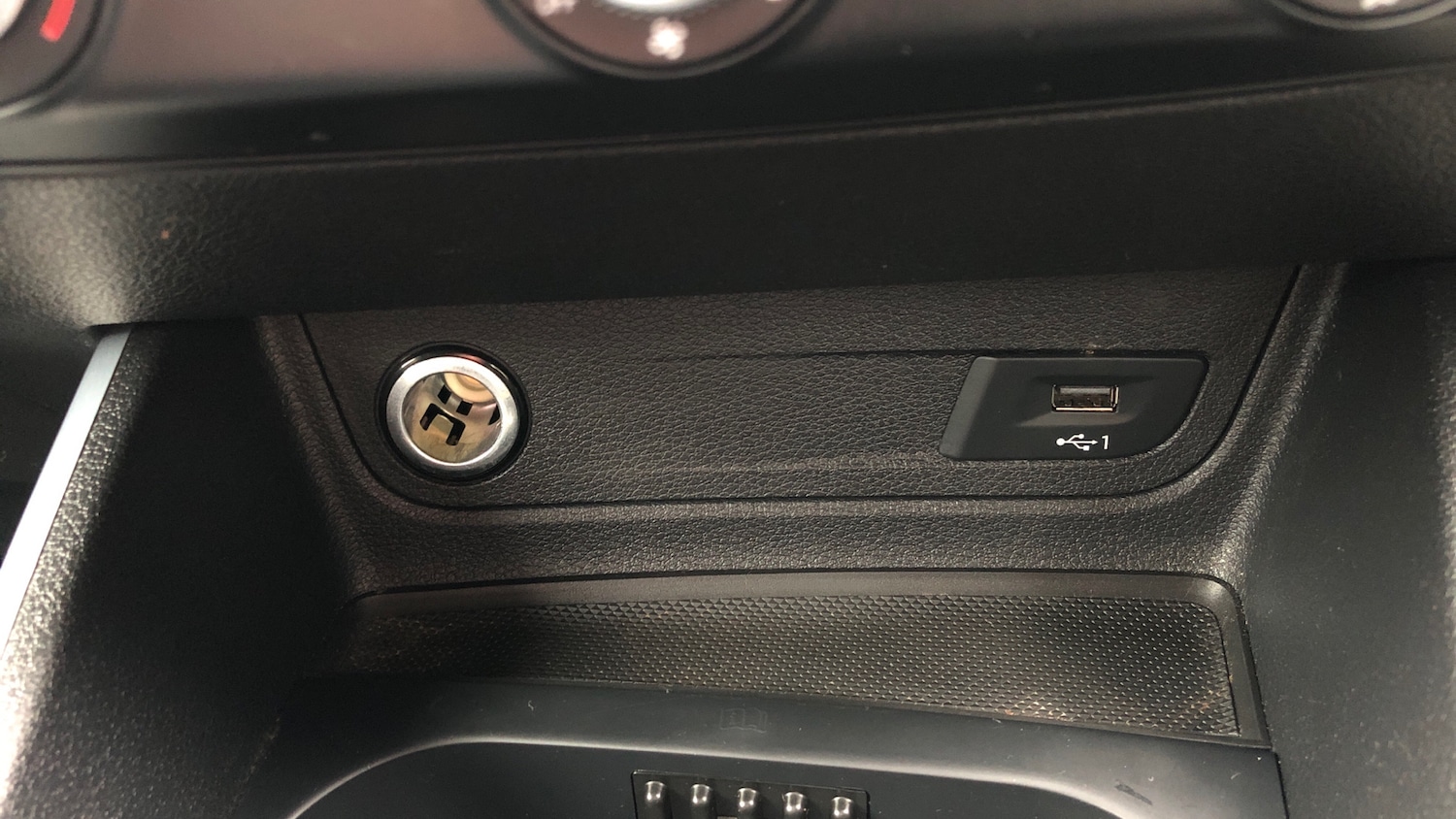 Used Audi Q2 2020 for sale - 76638542: Photo 23