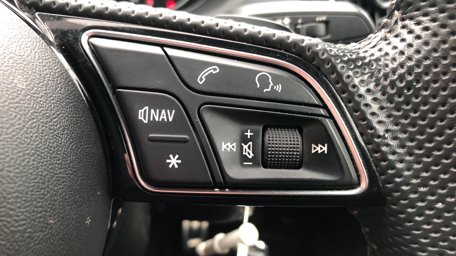 Used Audi Q2 2020 for sale - 76638542: Photo 25