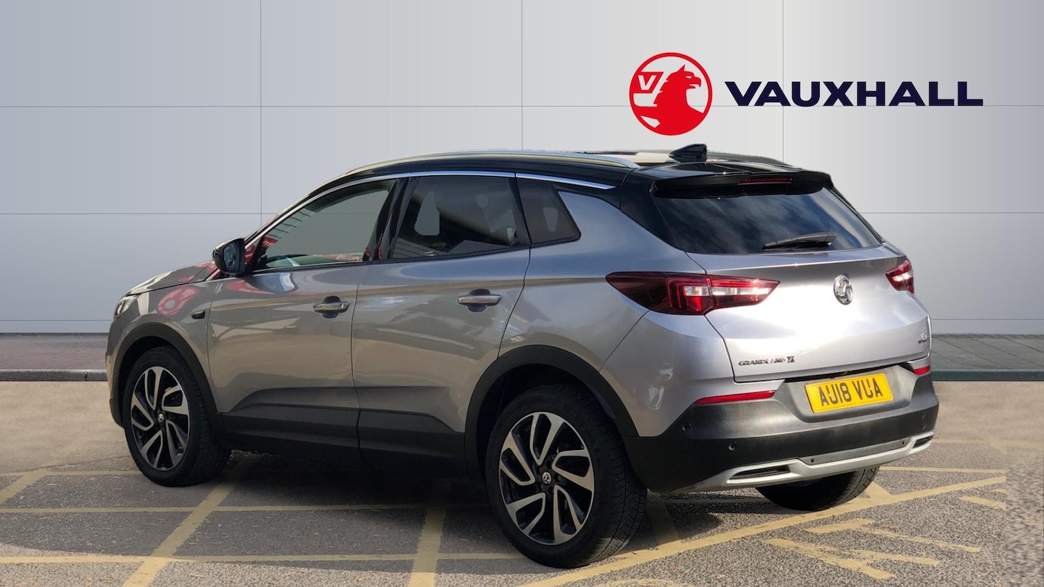 Used Vauxhall Grandland X 2018 for sale - 76414930: Photo 2