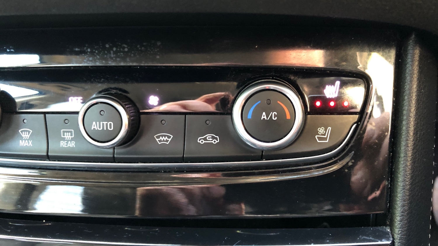 Used Vauxhall Grandland X 2018 for sale - 76414930: Photo 23