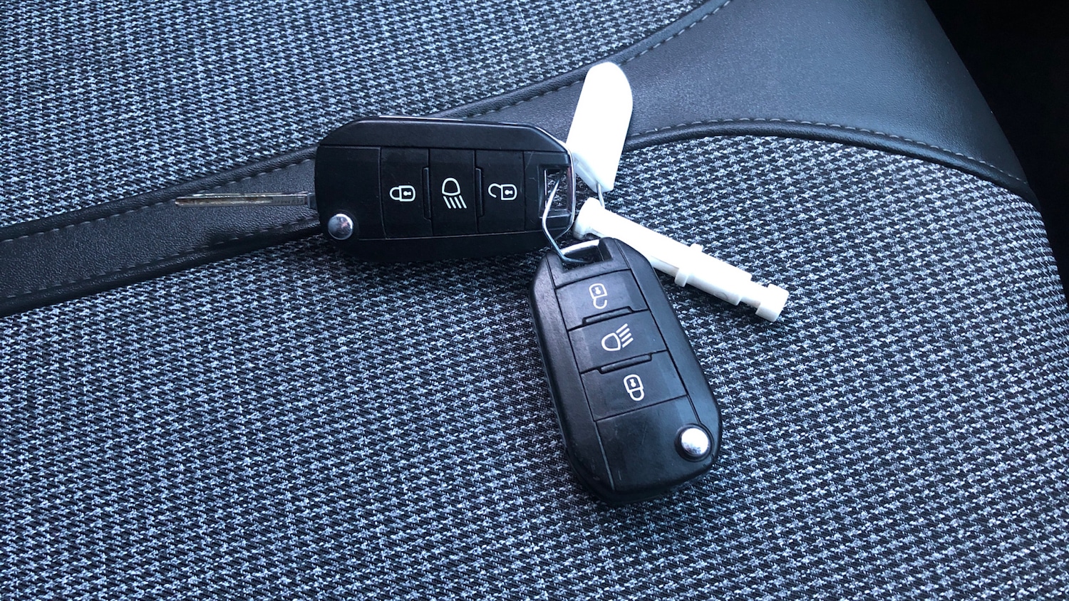 Used Peugeot 5008 2020 for sale - 76922385: Photo 20