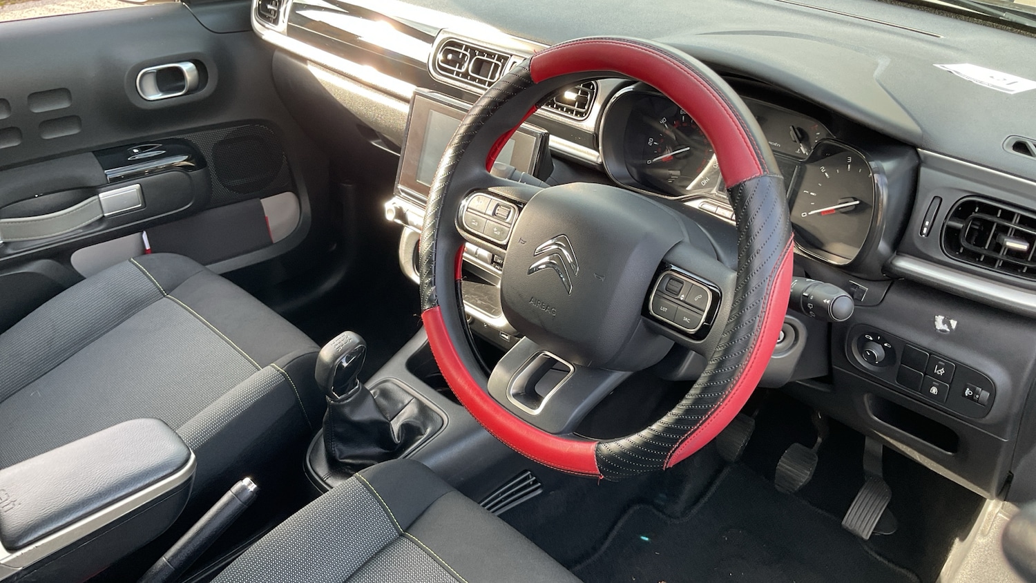 Used Citroen C3 2018 for sale - 77997452: Photo 11