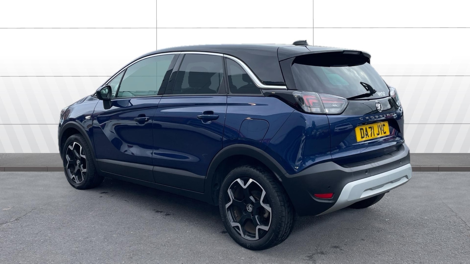 Used Vauxhall Crossland 2022 for sale - 76736382: Photo 2