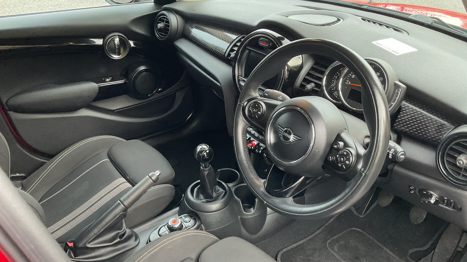 Used MINI Hatch 2019 for sale - 77127291: Photo 11