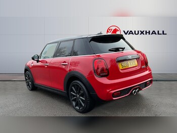 Used MINI Hatch 2019 for sale - 77127291: Photo
