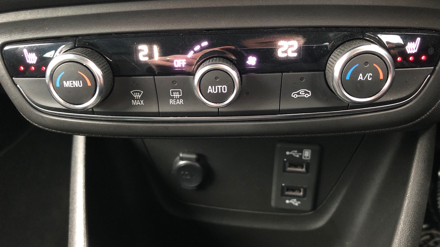 Used Vauxhall Crossland 2022 for sale - 76618483: Photo 22