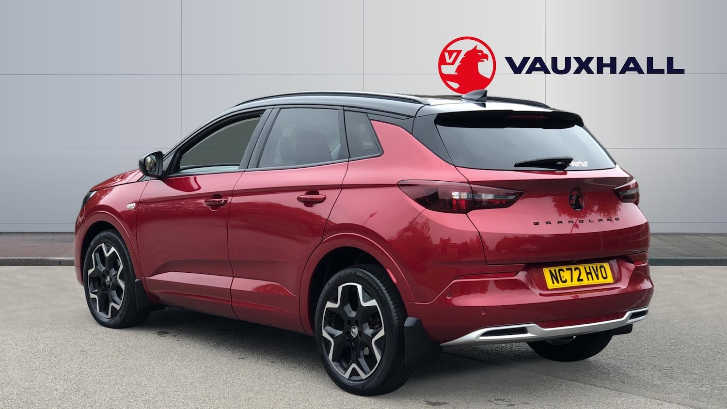 Used Vauxhall Grandland 2022 for sale - 76352901: Photo 2