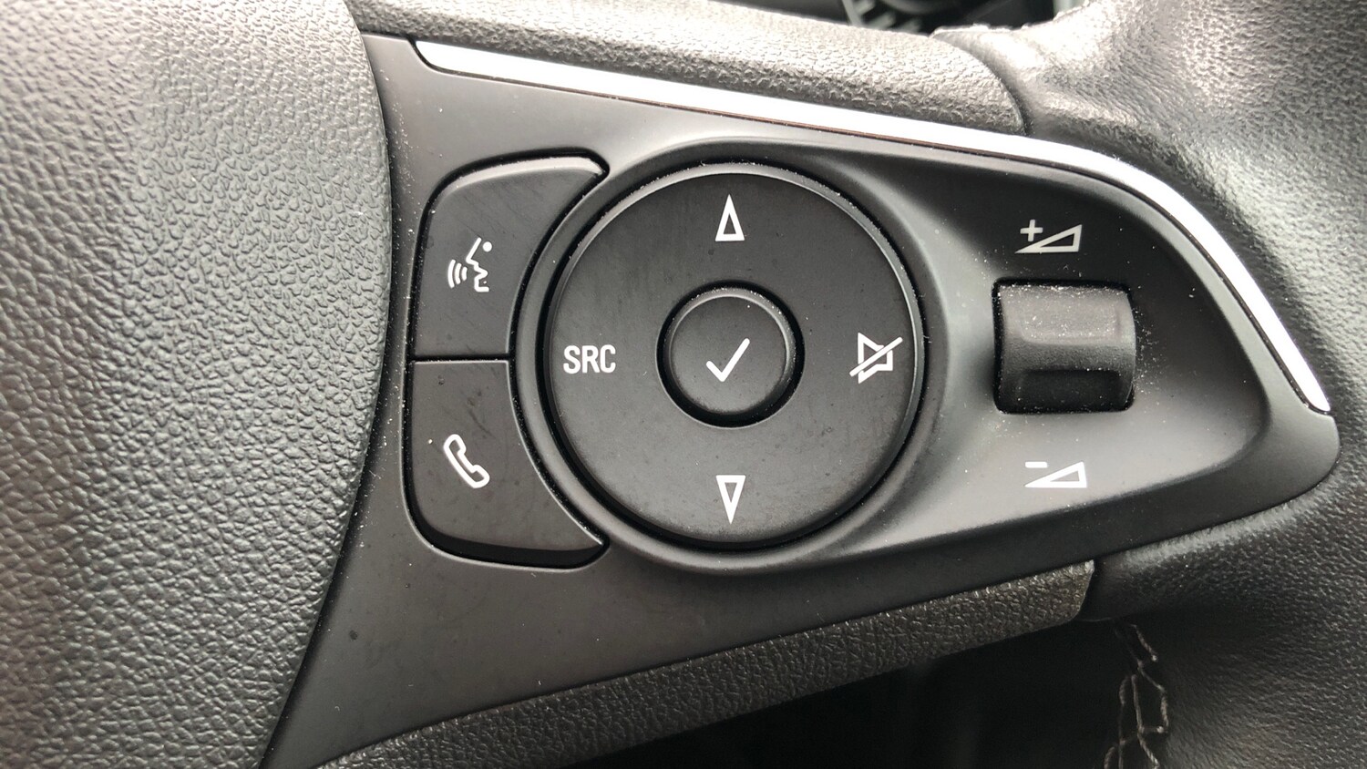 Used Vauxhall Grandland 2022 for sale - 76352901: Photo 26