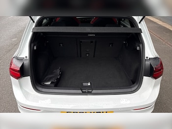 Used Volkswagen Golf 2021 for sale - 77077816: Photo