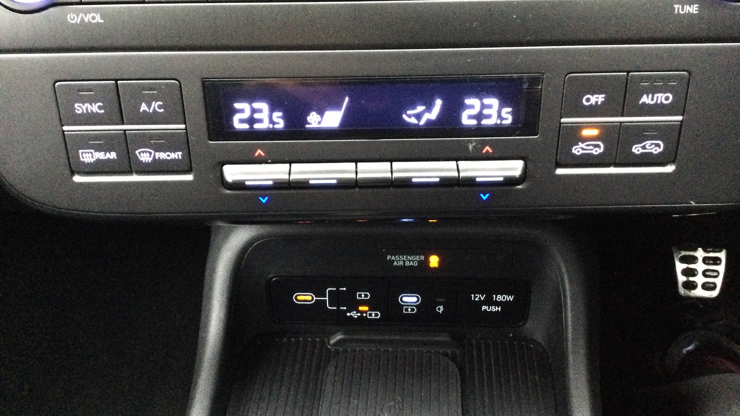 Used Hyundai KONA 2024 for sale - 77079435: Photo 25