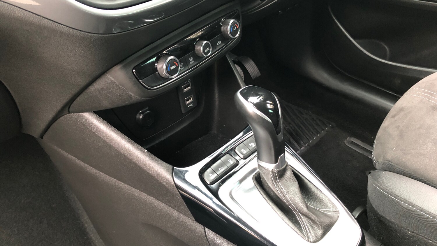 Used Vauxhall Crossland 2022 for sale - 76354906: Photo 13