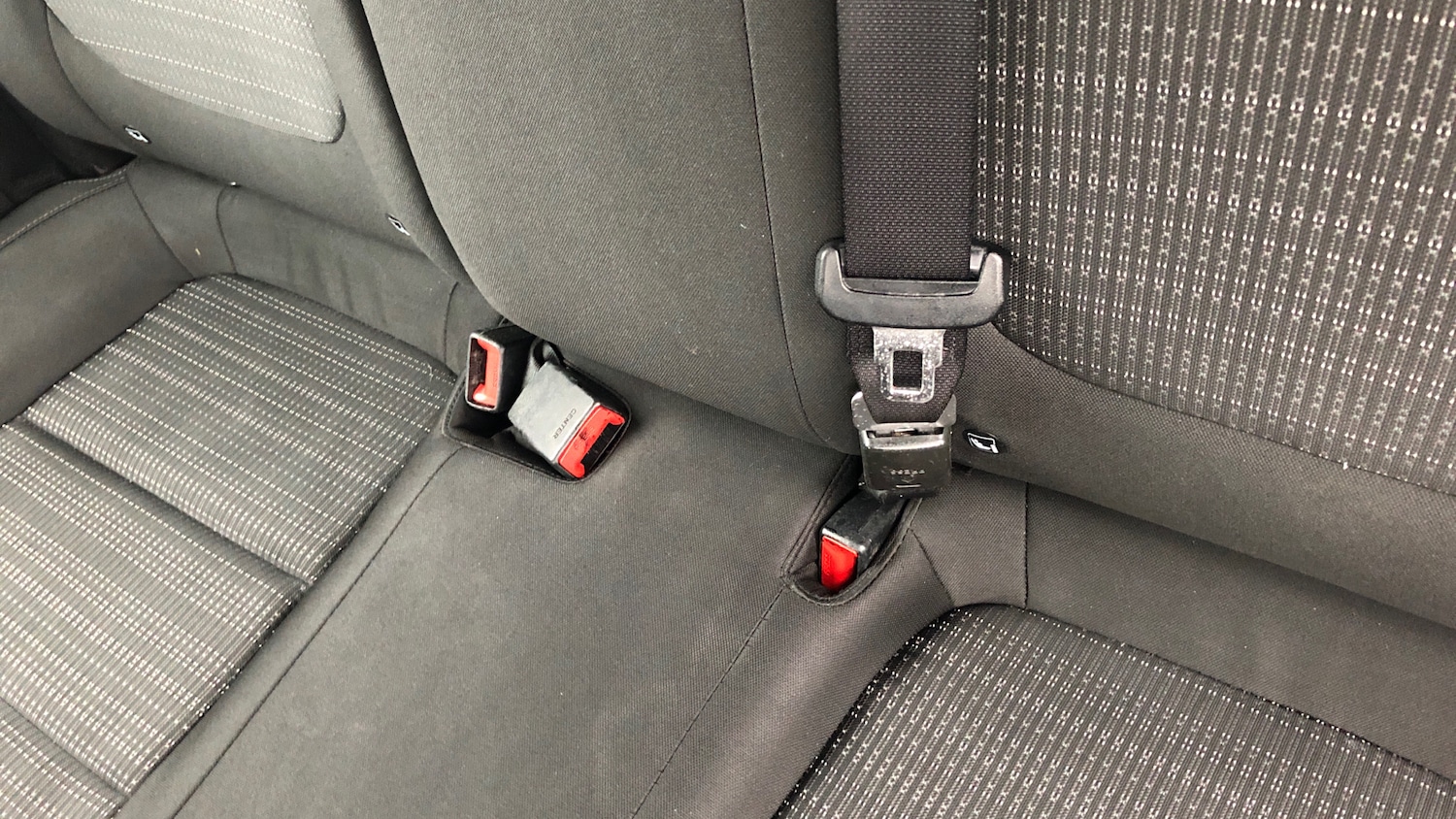 Used Kia Stonic 2018 for sale - 76277078: Photo 17